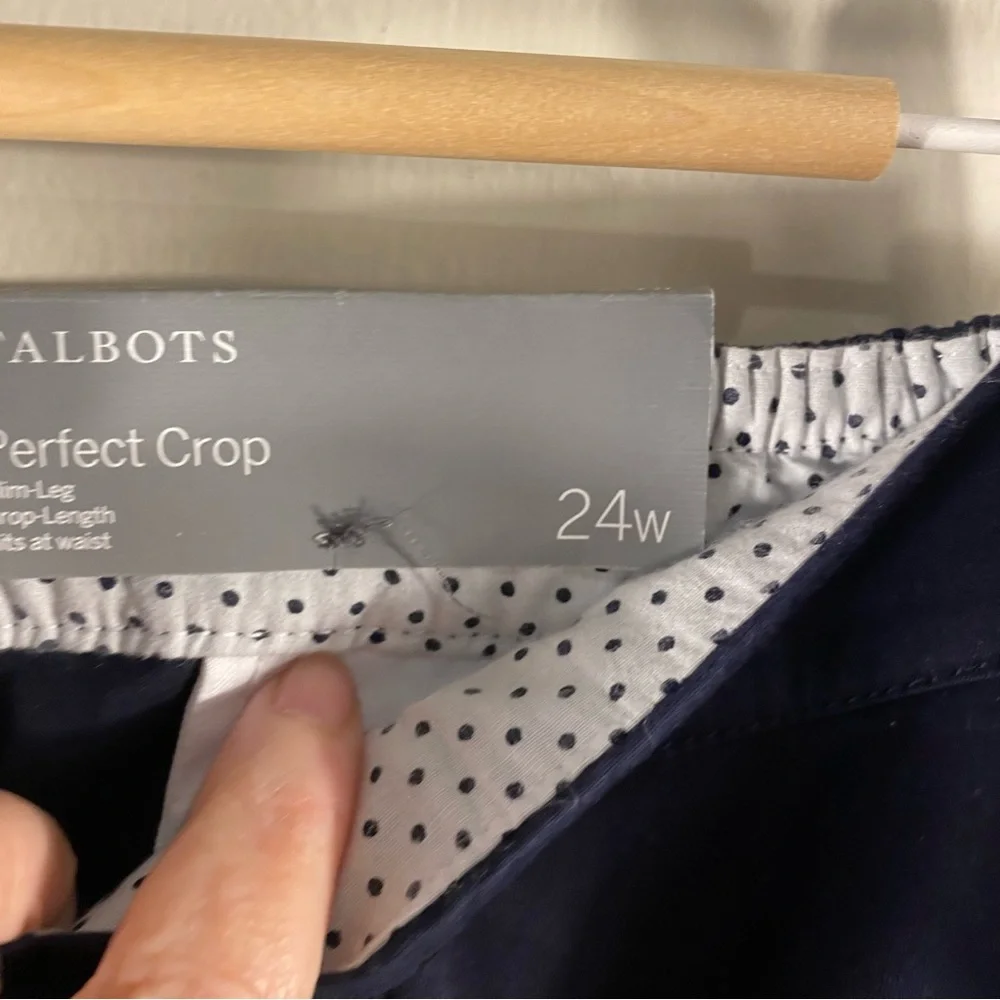 Talbots Perfect Crop Navy Pants 24W NWT - Picture 5 of 8